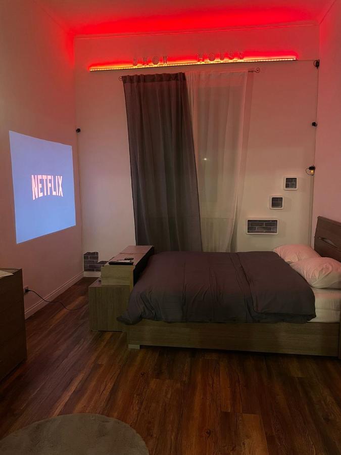 Show House 토리노 외부 사진