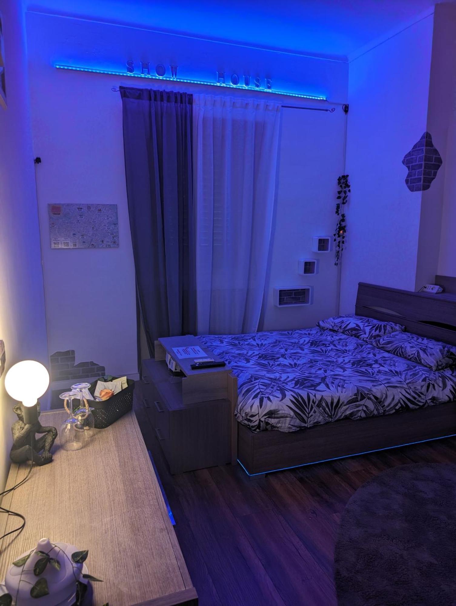 Show House 토리노 외부 사진